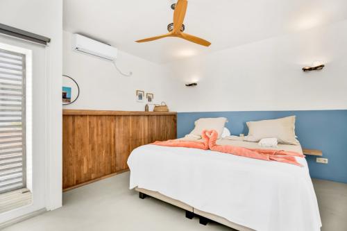 56-eeg-boulevard-227-grace-media-bonaire_7_large