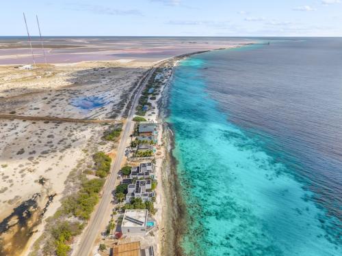 59-eeg-boulevard-227-grace-media-bonaire_79_large